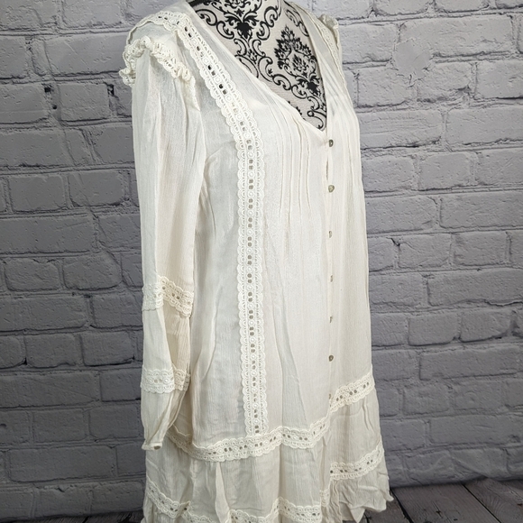 Carly Jean womens long sleeve button front lace inset semi sheer sz small top b9 - Picture 5 of 9